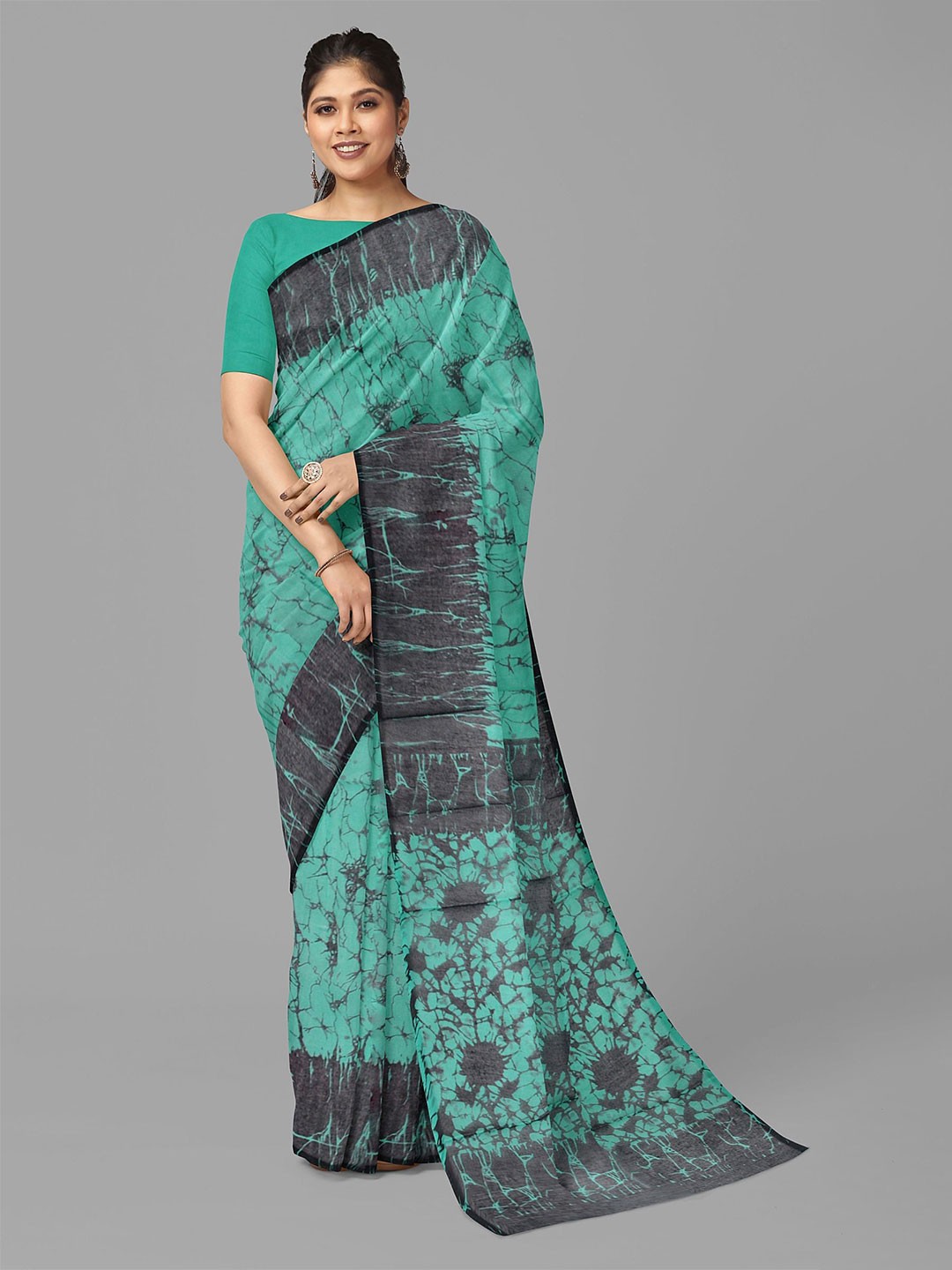

The Chennai Silks Floral Pure Cotton Muga Saree, Green