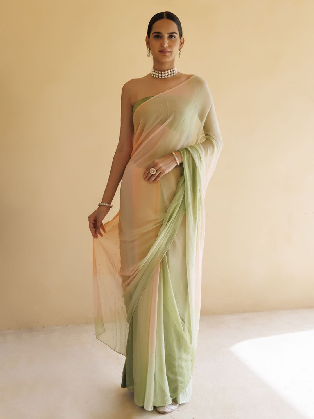 

Geroo Luxe Peach & Green Ombre Beads and Stones Saree