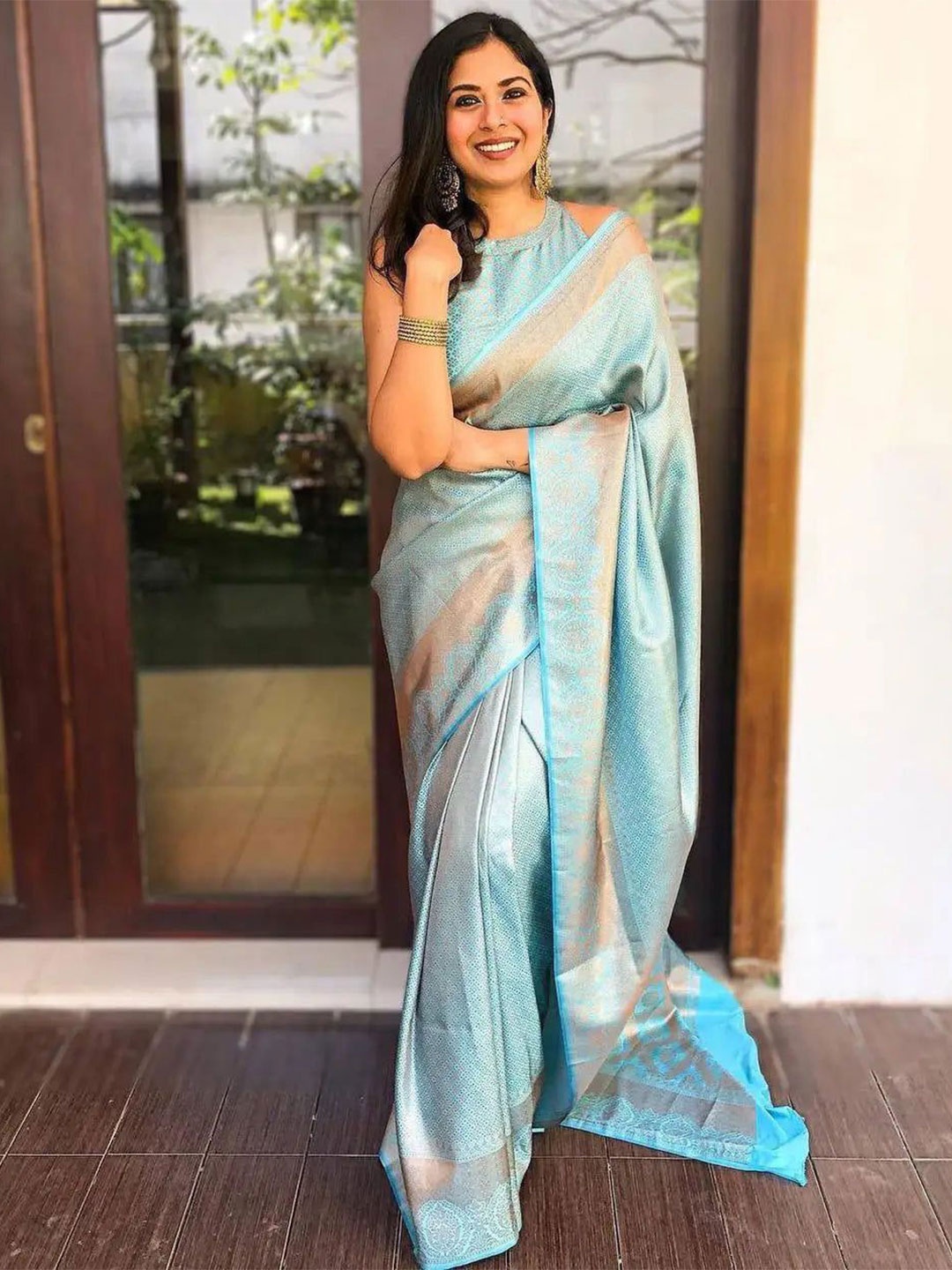 

Wuxi Woven Design Zari Pure Silk Banarasi Saree, Sea green