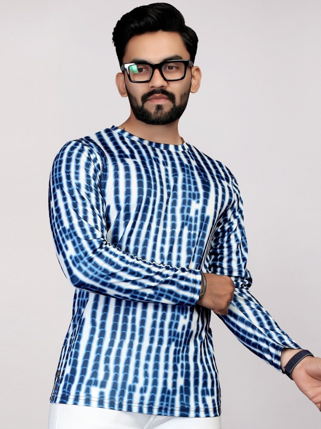 

STI Men Striped Round Neck T-shirt, Navy blue