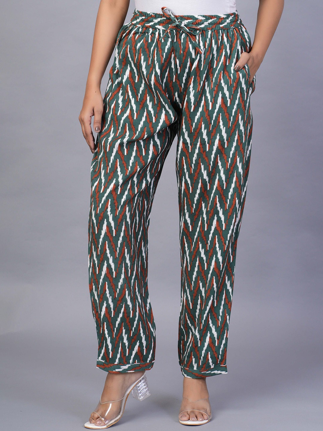 

KALINI Women Printed Mid-Rise Trousers, Green