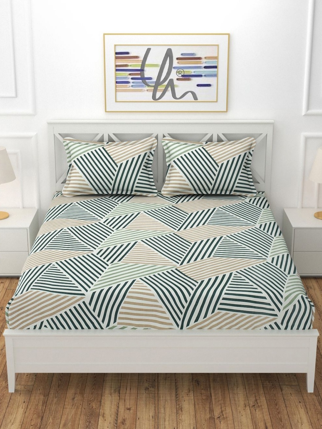

YaAkholic Green & White Geometric 210 TC King Bedsheet with 2 Pillow Covers
