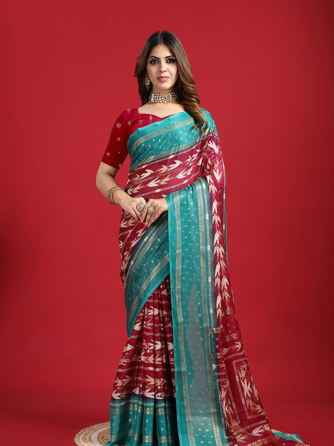 

NIRMAL CREATION Women Woven Design Saree, Maroon