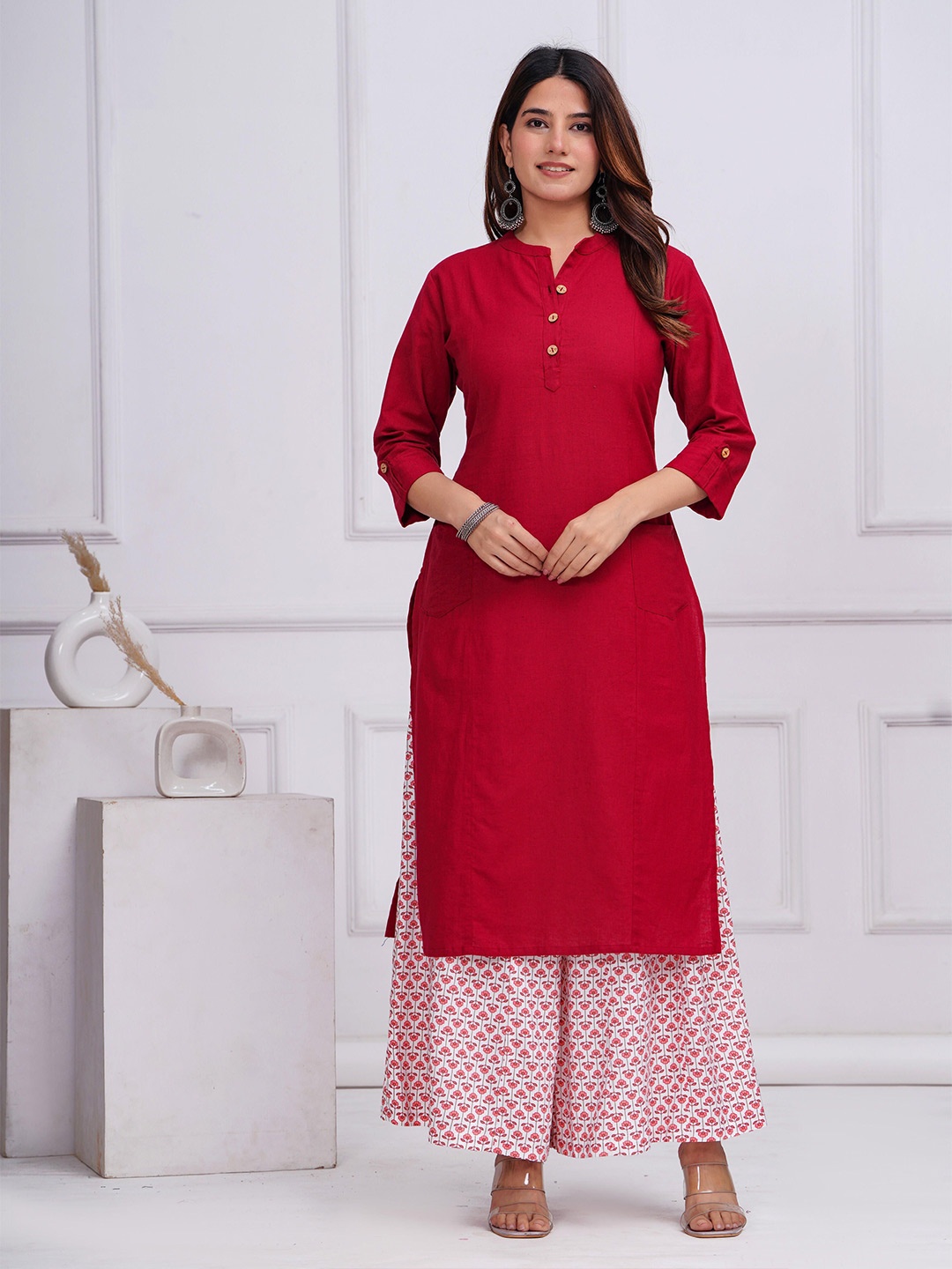 

Meeranshi Women Kurta, Maroon