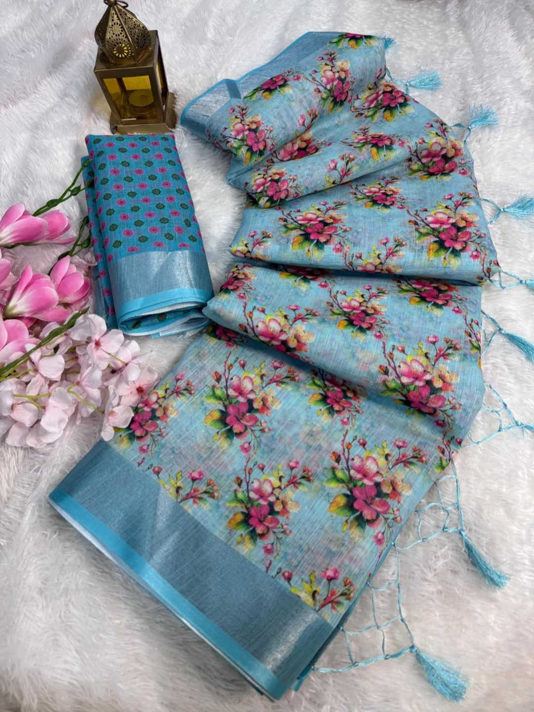 

DIVASTRI Floral Printed Banarasi Saree, Blue
