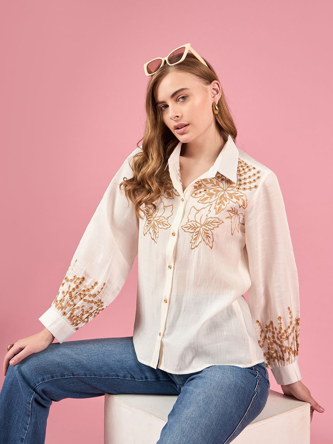 

DressBerry Women Spread Collar Floral Printed Relaxed Fit Casual Shirt, Beige