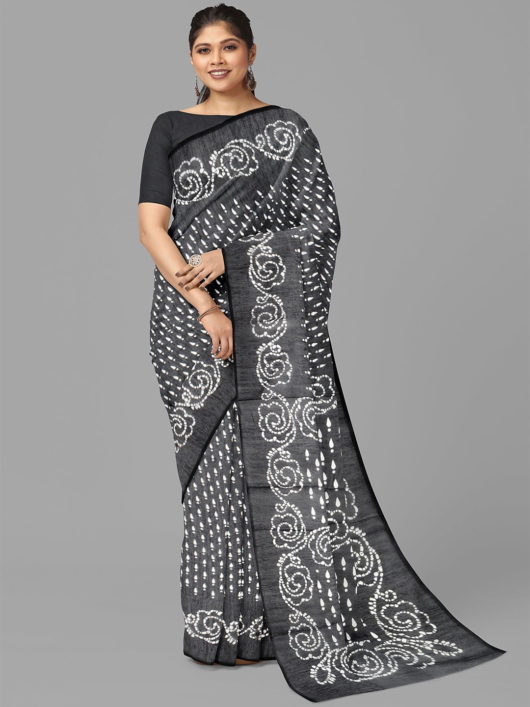 

The Chennai Silks Floral Pure Cotton Muga Saree, Black