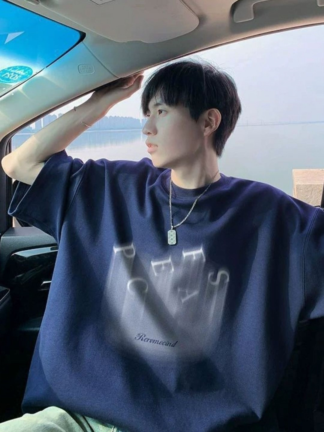 

HERE&NOW Men Graphic Printed Round Neck Cotton Oversized T-shirt, Navy blue