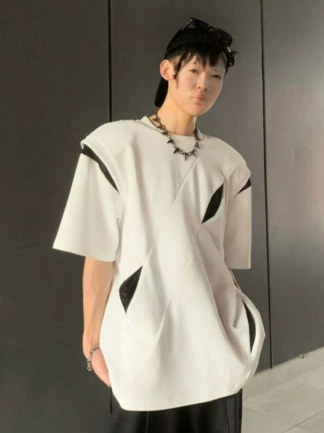 

HERE&NOW Solid Round Neck Baggy T-shirt, White