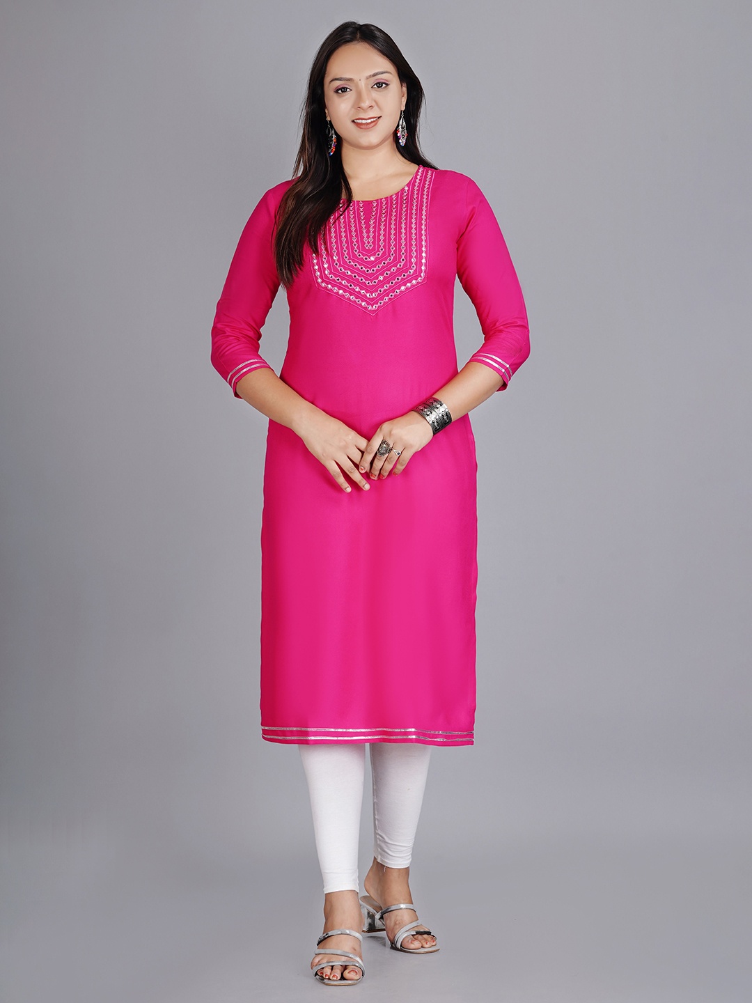 

Aarti Fashion Yoke Embroidered Mirror Work Kurta, Pink