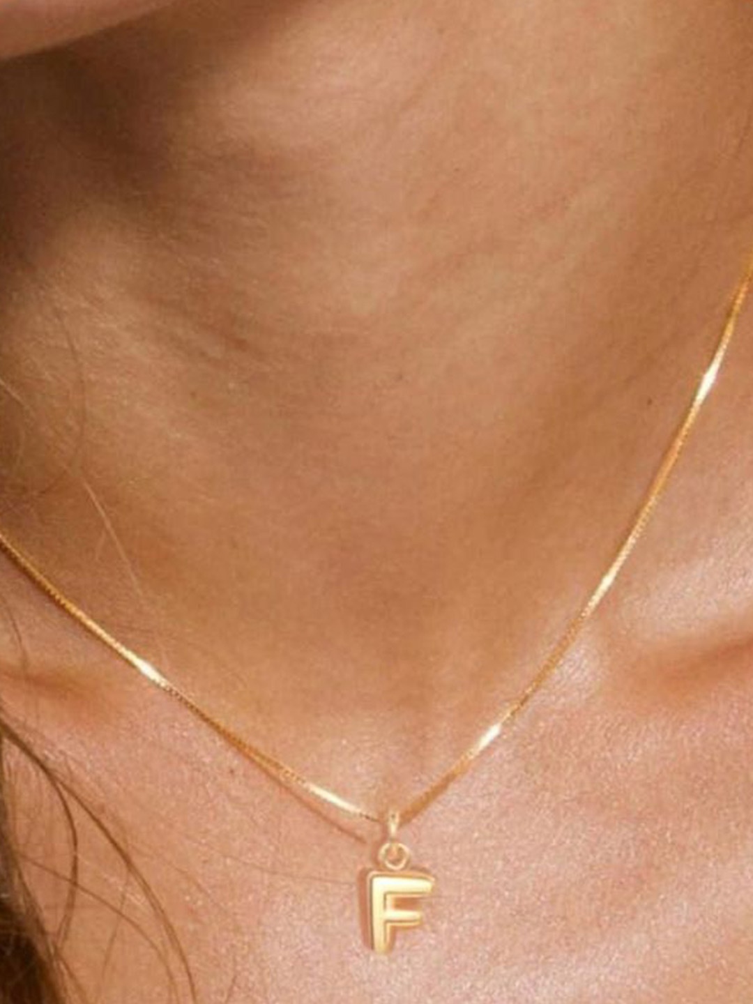 

StyleCast x Revolte Gold-Plated F-Alphabet Initial Pendant with Chain