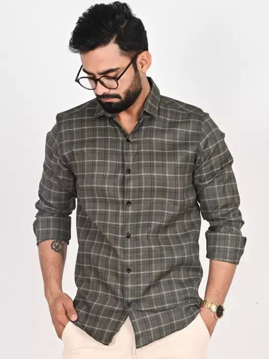 

Tanip Men Spread Collar Checked Cotton Casual Shirt, Olive