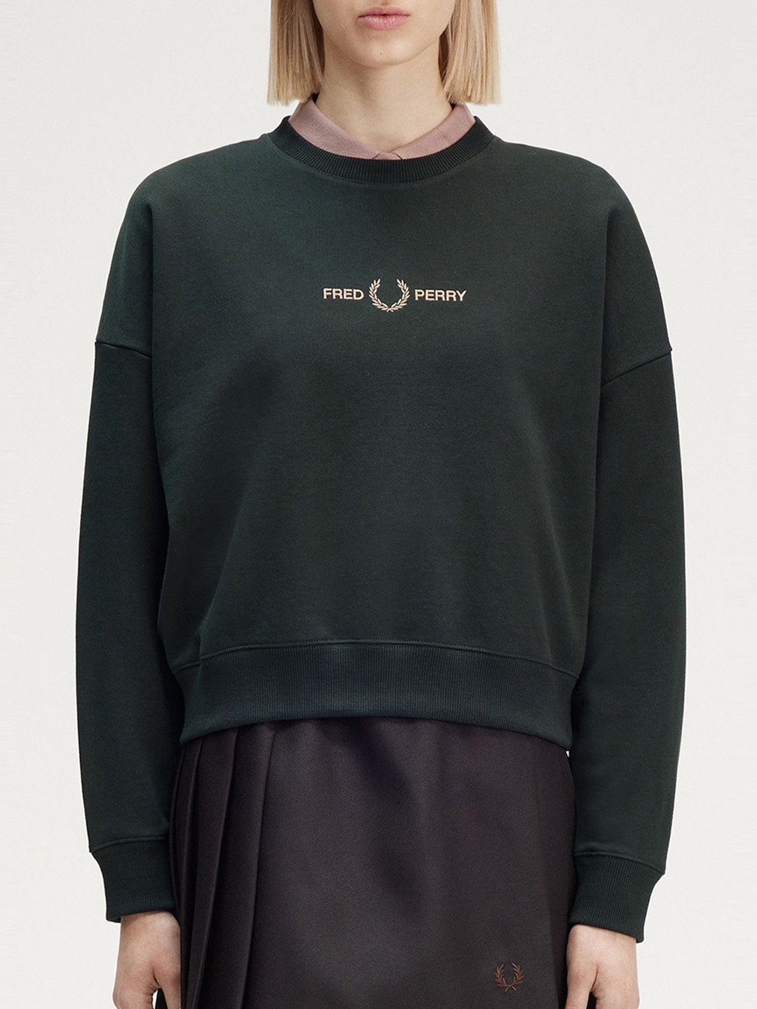

Fred Perry Women Embroidered Round Neck Sweatshirt, Green