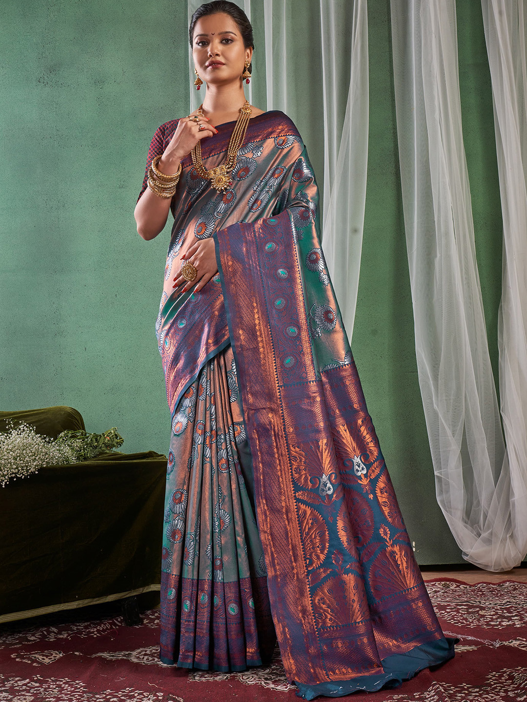 

Wuxi Woven Design Zari Pure Silk Banarasi Saree, Sea green