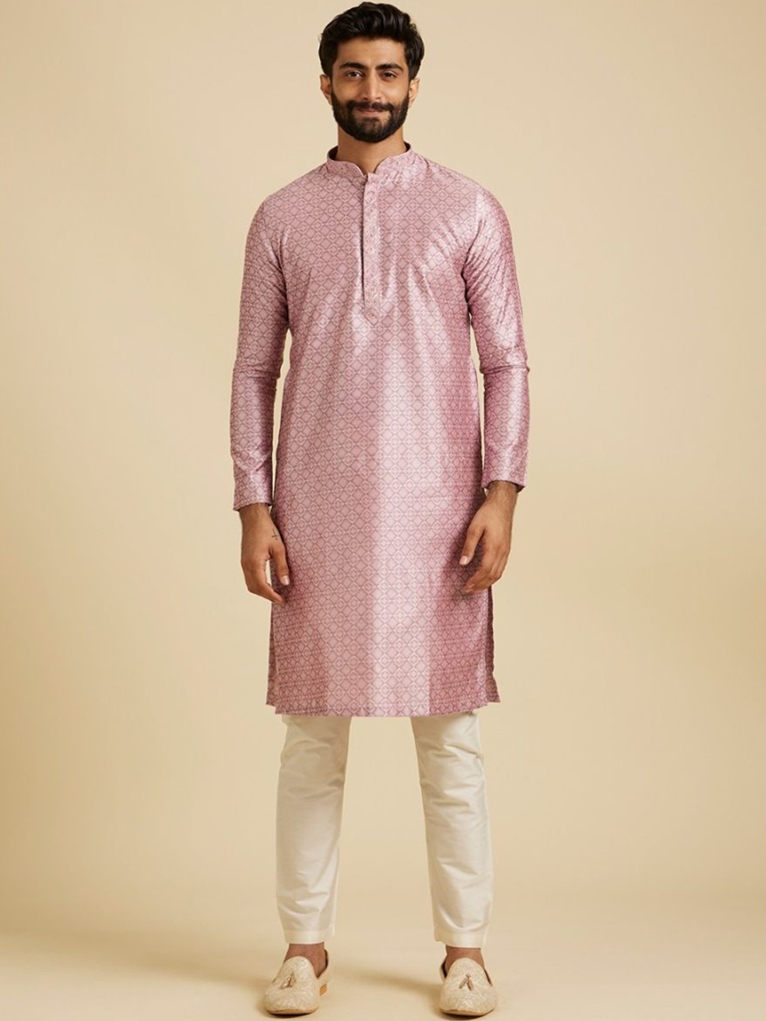 

Manyavar Woven Design Mandarin Collar Kurta With Pyjamas, Pink
