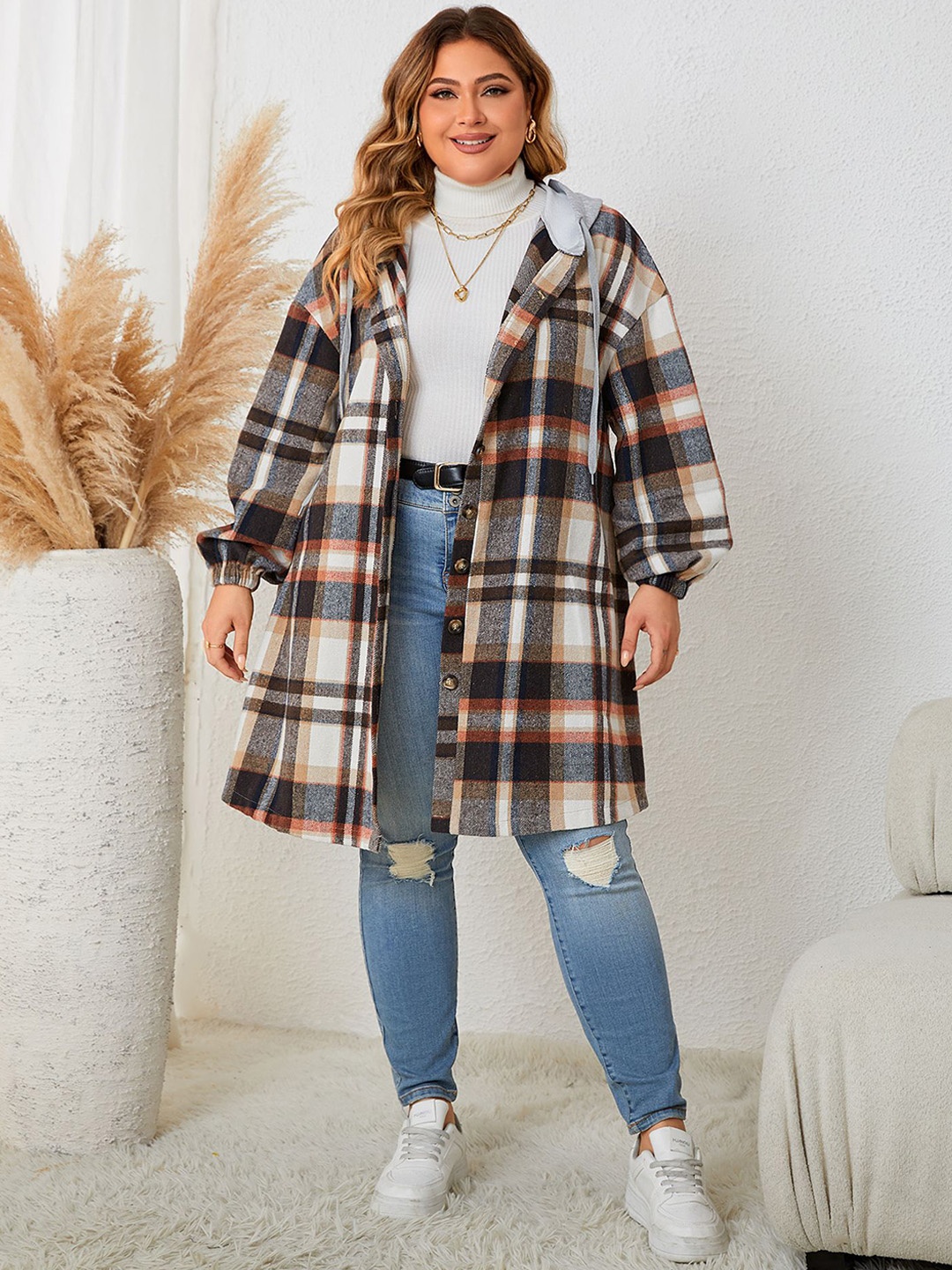 

StyleCast Curve Women Checked Longline Tailored Jacket, Brown