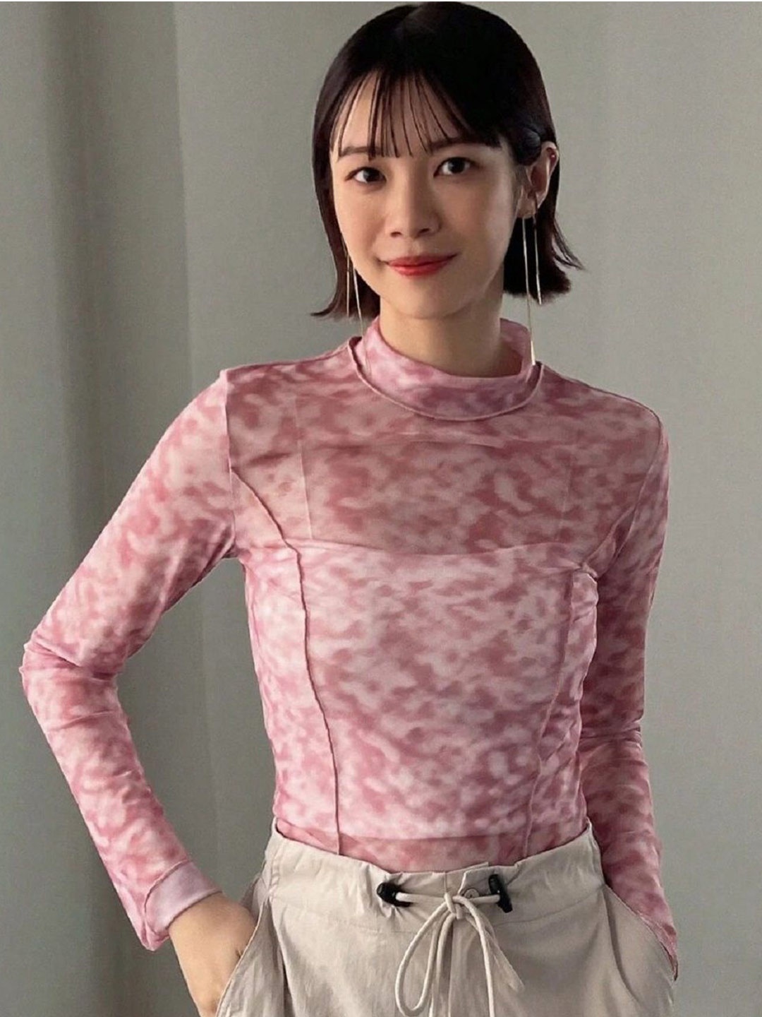 

The Roadster Lifestyle Co. Women Printed High Neck Long Sleeves Top, Pink
