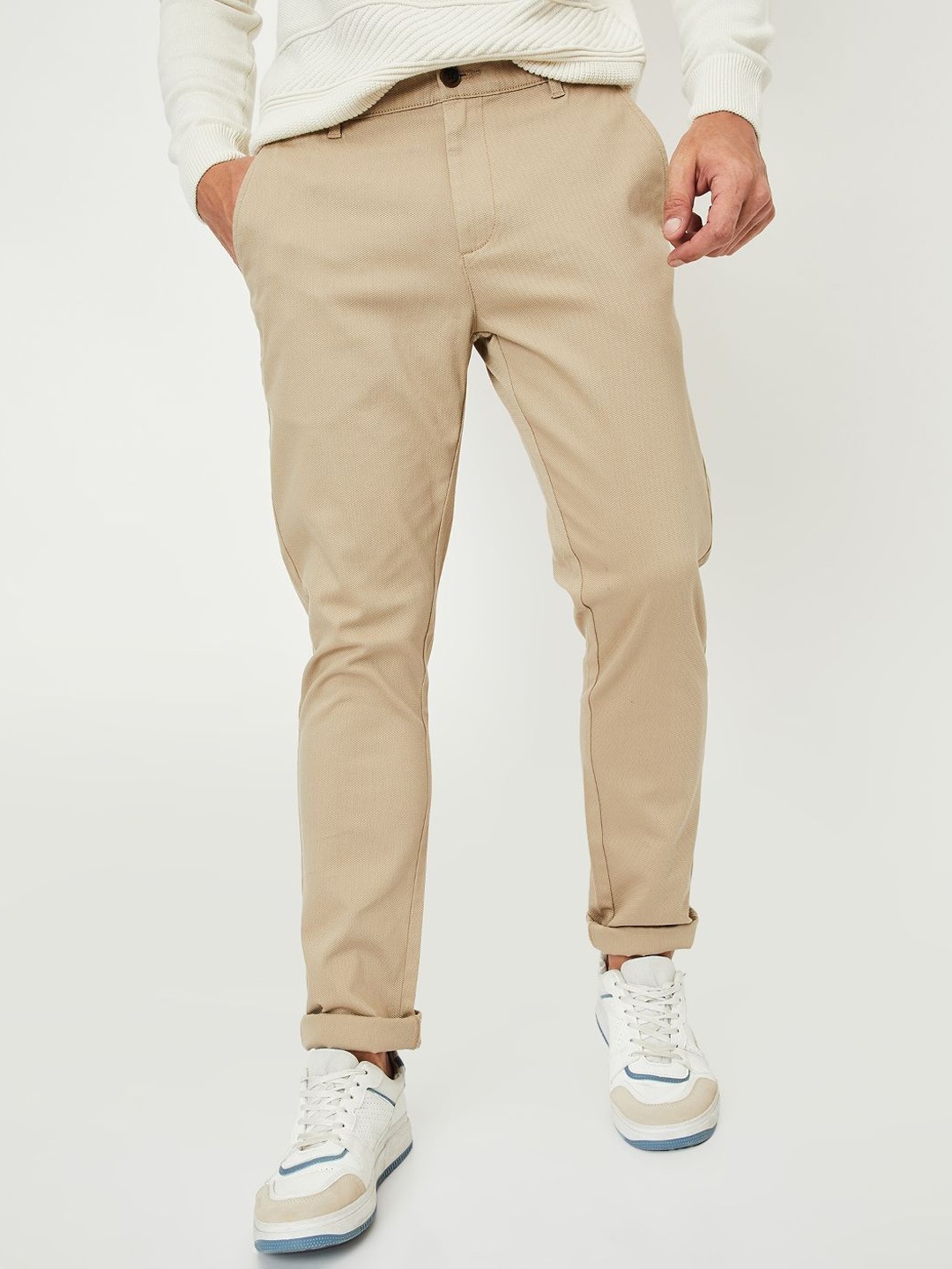

max Men Regular Fit Chinos Mid-Rise Cotton Trousers, Khaki