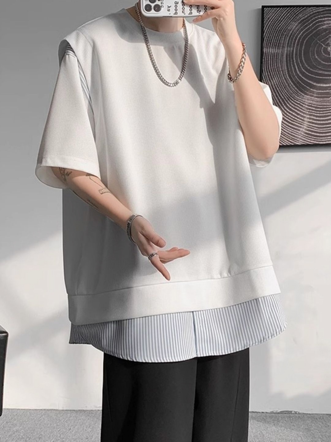 

HERE&NOW Men Self Design Round Neck Oversized T-shirt, Off white