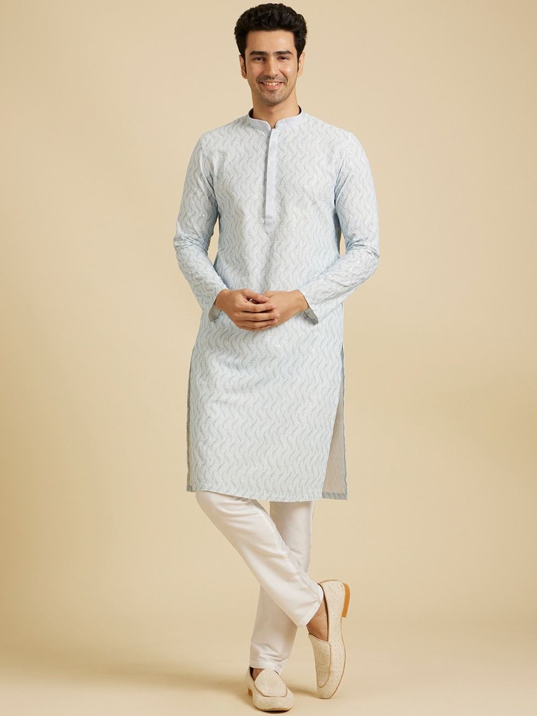 

Manyavar Ethnic Motifs Embroidered Mandarin Collar Pure Cotton Straight Kurta With Pyjamas, Blue