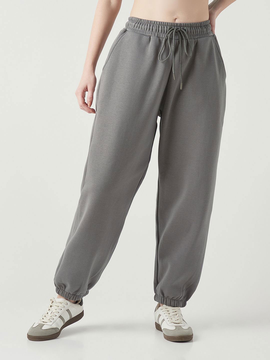 

Bewakoof Super Loose Fit Joggers, Grey