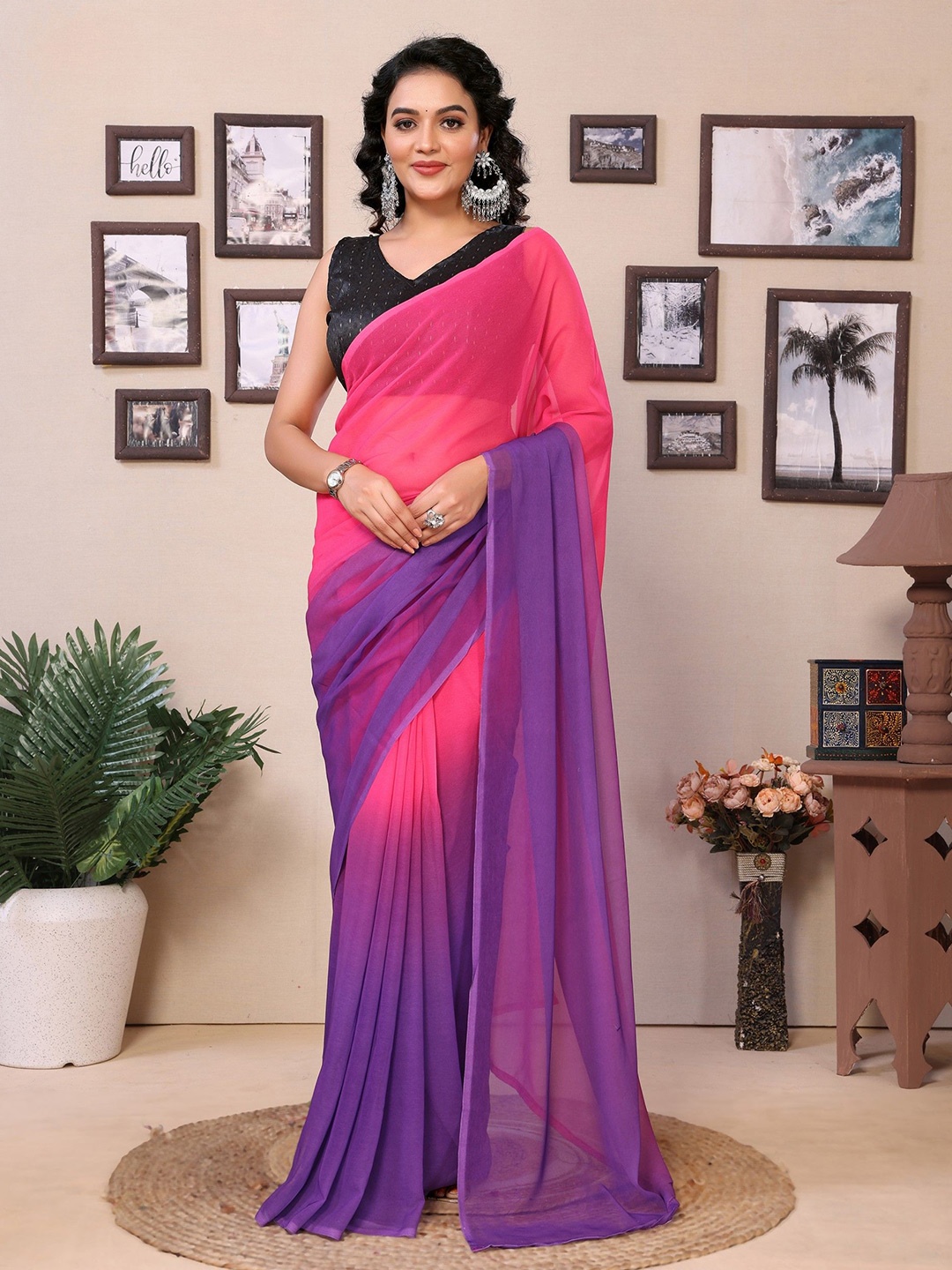 

LeeliPeeri Designer Colourblocked Pure Georgette Ready to Wear Saree, Pink