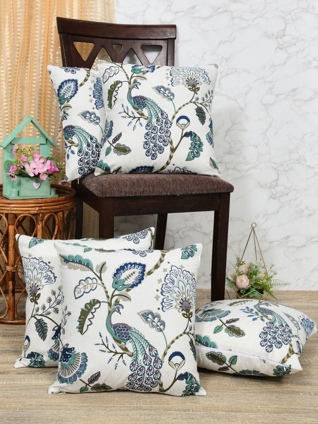

Clasiko Blue & Green 5 Pieces Ethnic Motifs Printed Cotton Square Cushion Covers