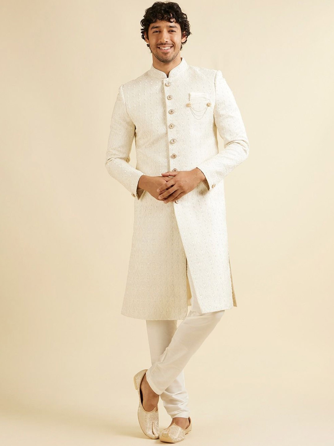 

Manyavar Men Mandarin Collar Sherwani Set, Cream