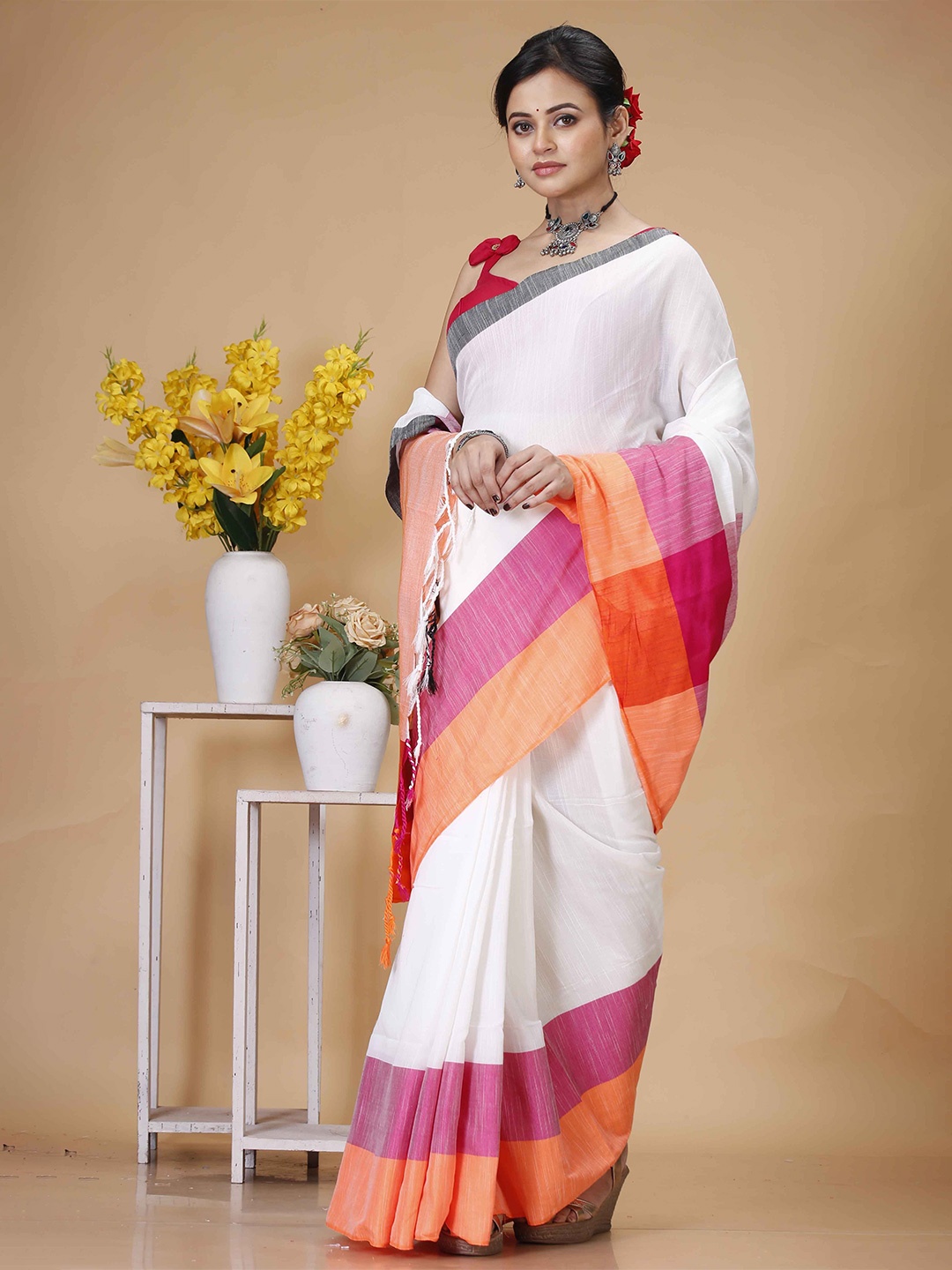 

Ruuprekha Pure Cotton Fusion Khadi Saree, White