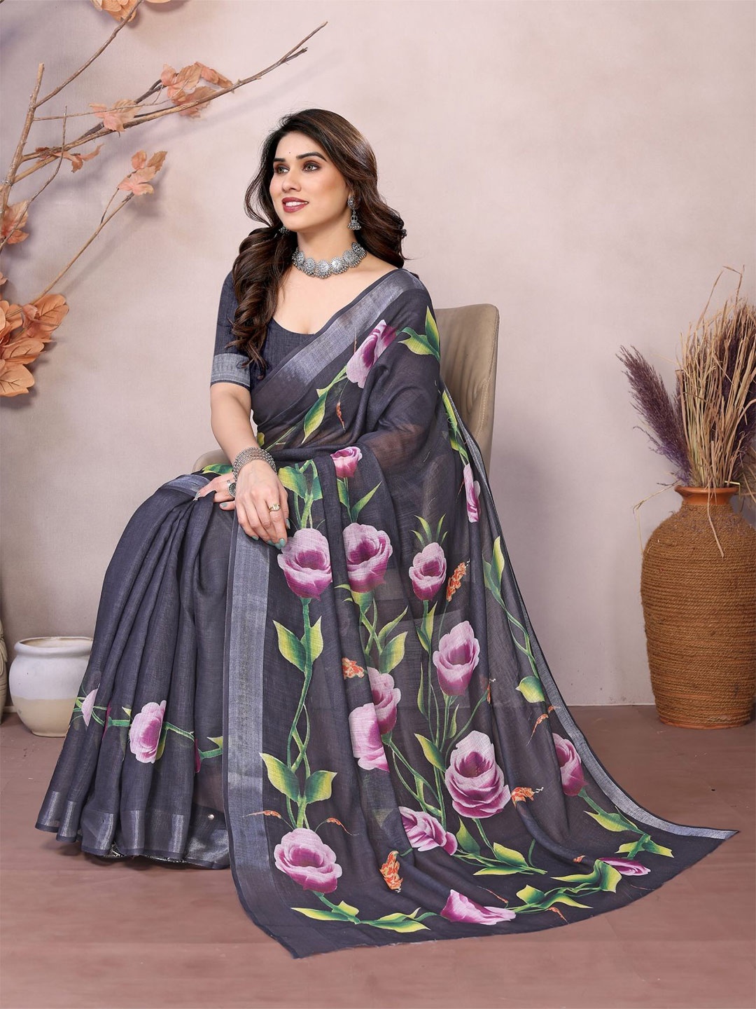 

vj fashion Floral Linen Blend Saree, Grey