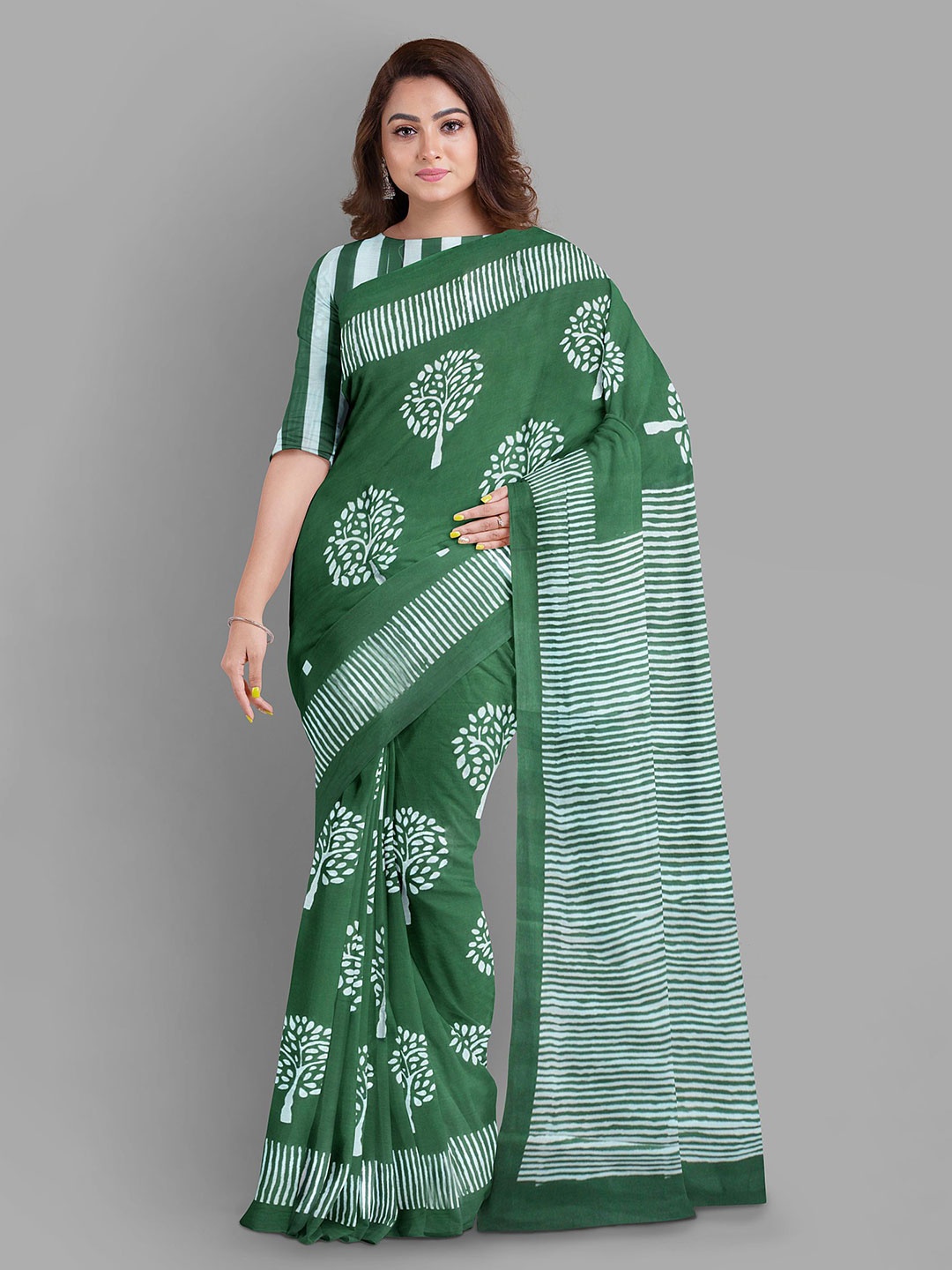 

The Chennai Silks Floral Pure Cotton Muga Saree, Green