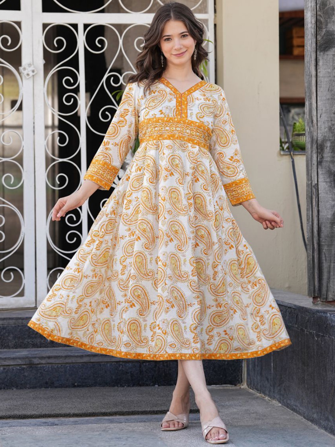 

KALINI Paisley Printed Mirror Work Anarkali Kurta, Yellow