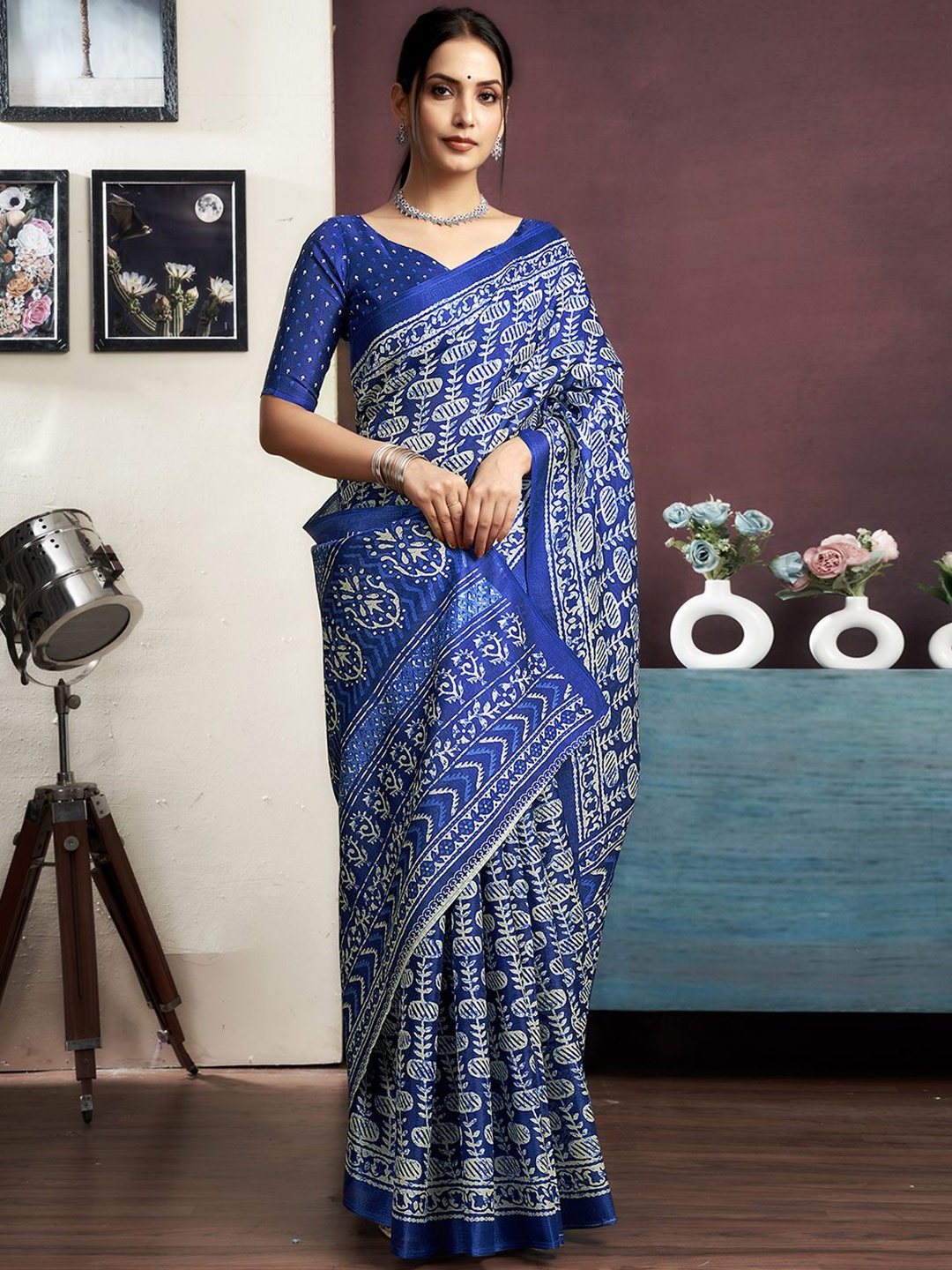

KALINI Women Ethnic Motifs Printed Saree, Blue