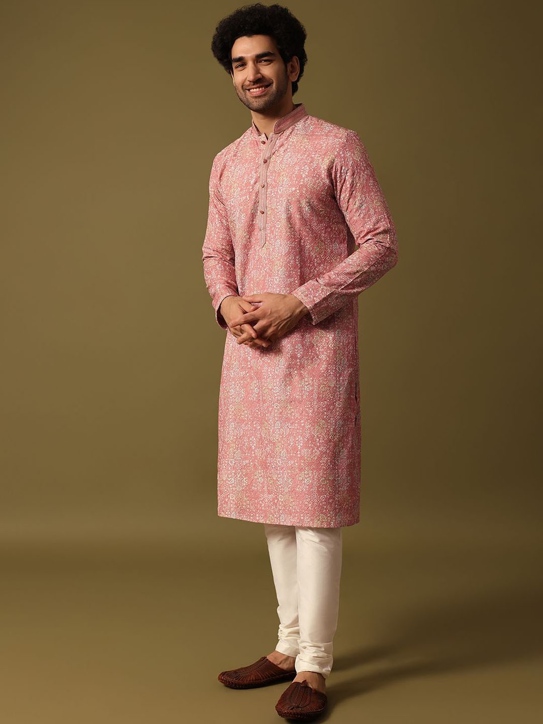 

KALKI Fashion Men Embroidered Regular Sequinned Kurta with Pyjamas, Pink