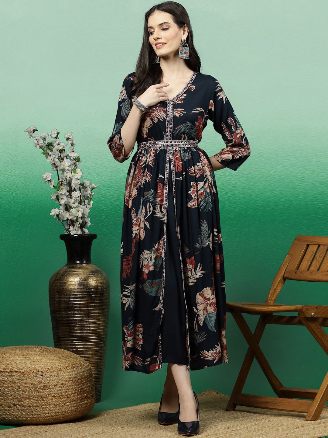 

Sangria Women Floral Printed With Embroidered V-Neck Fit and Flare Midi Dress, Black