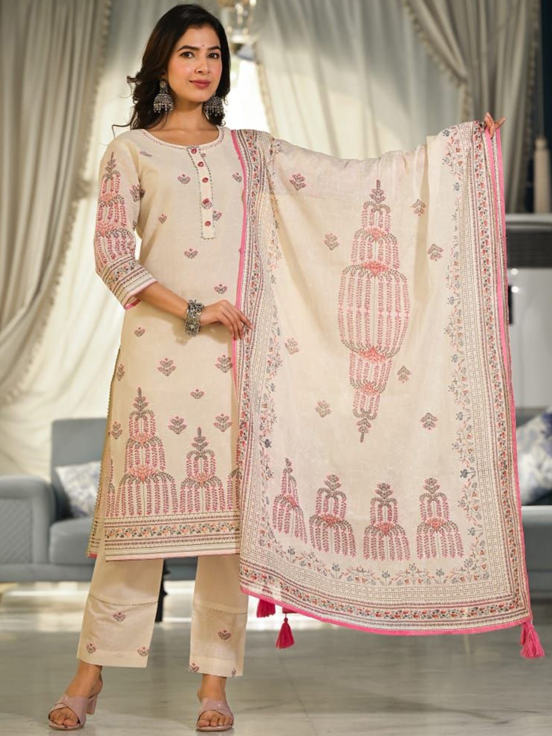 

SIDDHANAM Women Floral Embroidered Regular Thread Work Pure Cotton Kurta with Trousers & With Dupatta, Beige