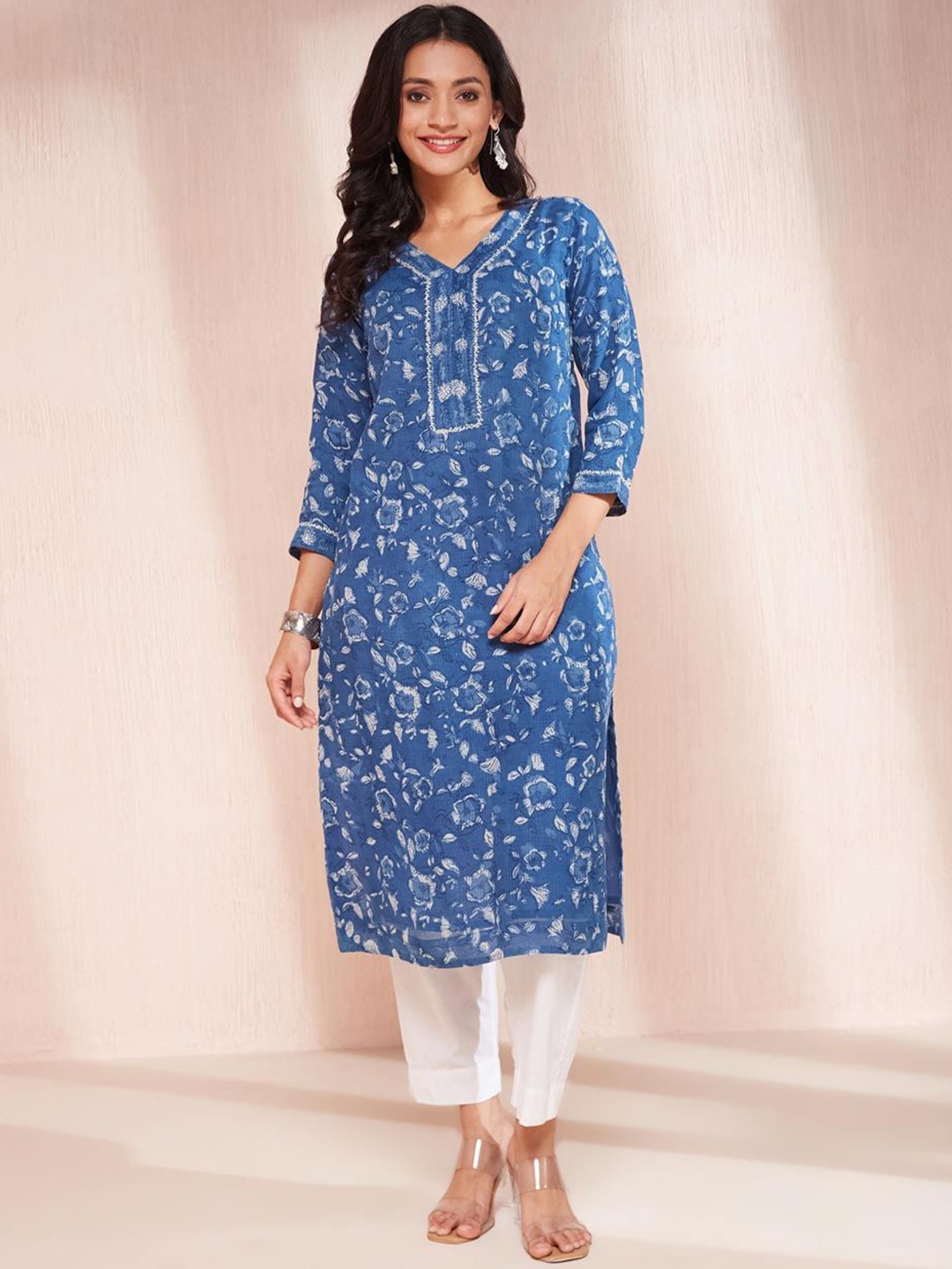 

Fabindia Women Dyed Cold-Shoulder Sleeves Kurta, Blue