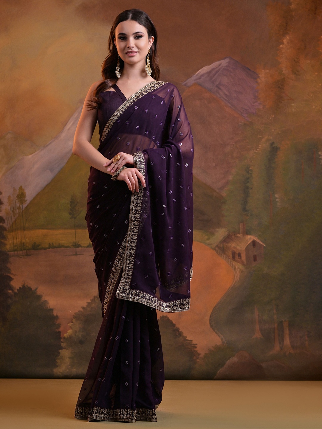 

Globon Impex Embellished Sequinned Pure Georgette Saree, Burgundy