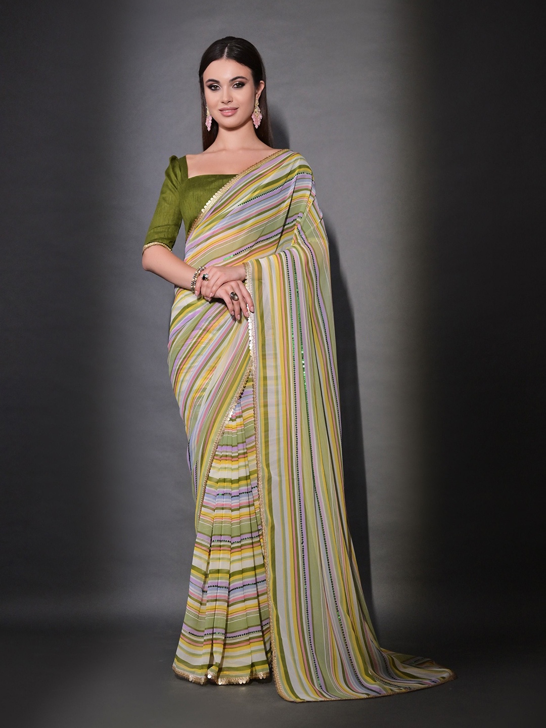 

Globon Impex Striped Sequinned Pure Georgette Saree, Green