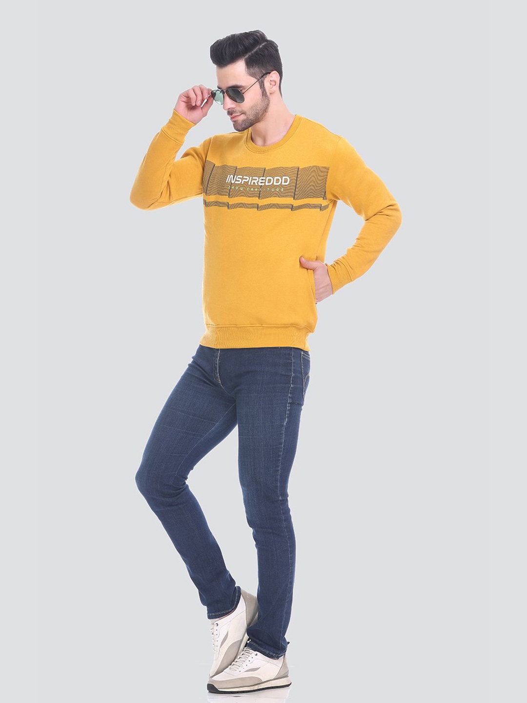 

Tuckinn Men Printed Sweatshirt, Yellow