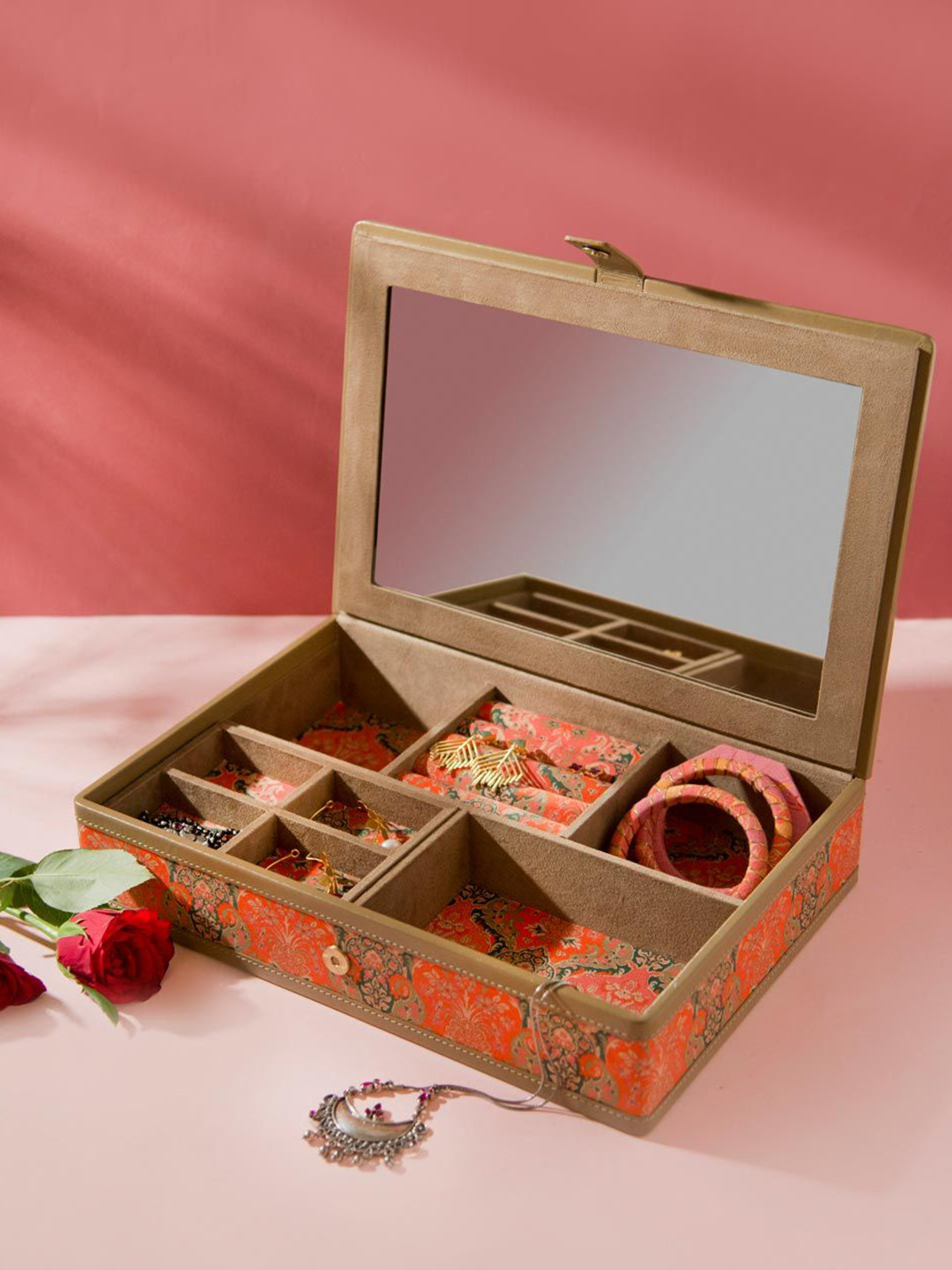 

Fabindia Orange Set of 1 Printed Regular Jewellery Organisers