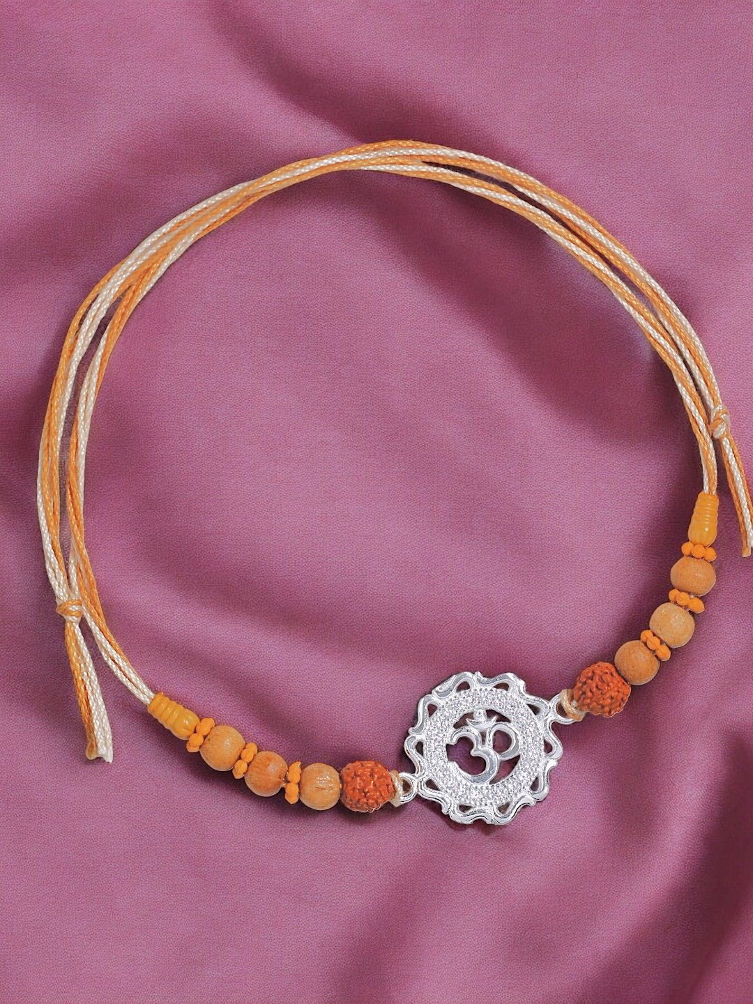 

Taraash Thread Rakhi, Silver