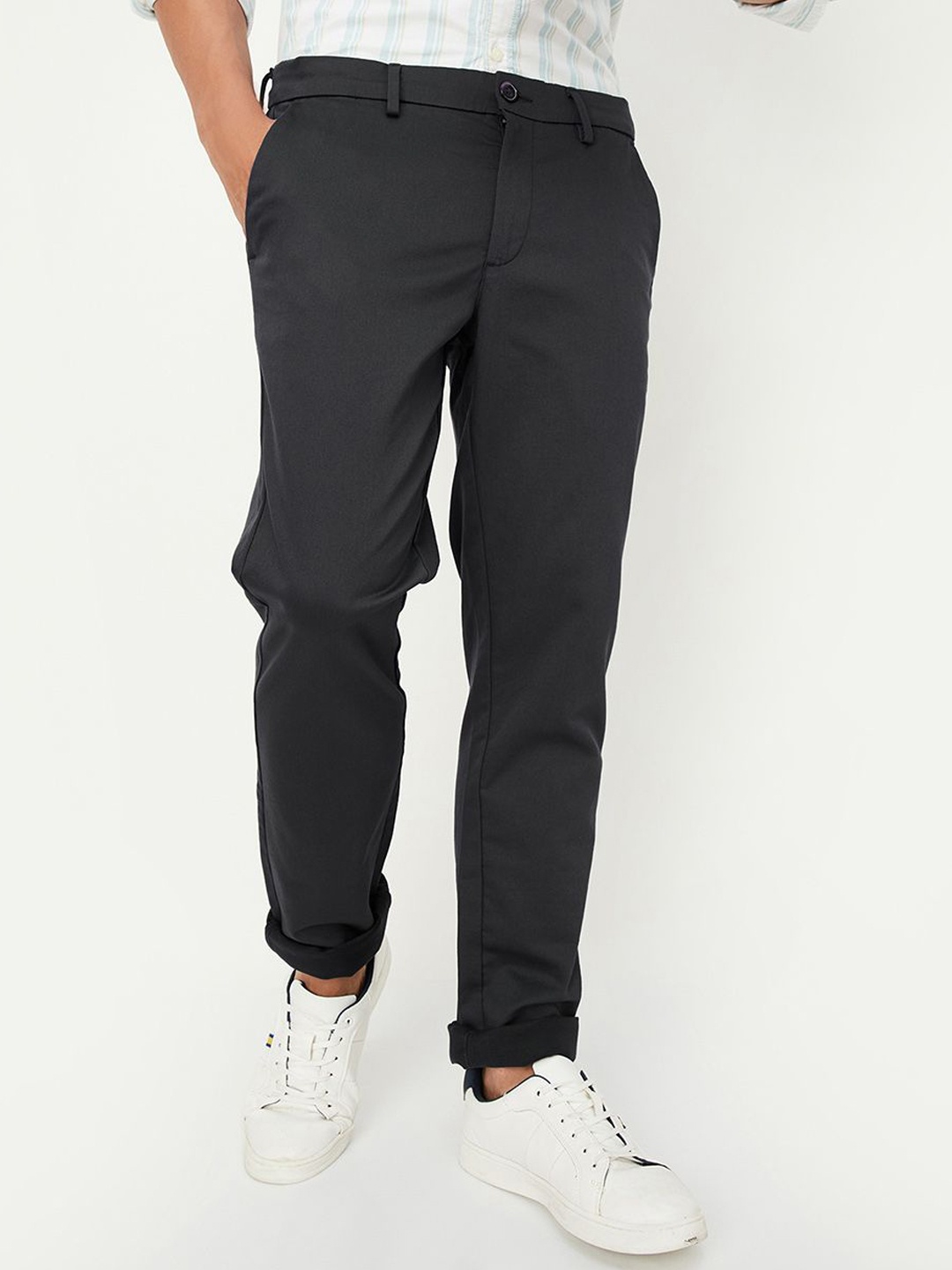 

max Men Mid-Rise Regular Fit Trousers, Black