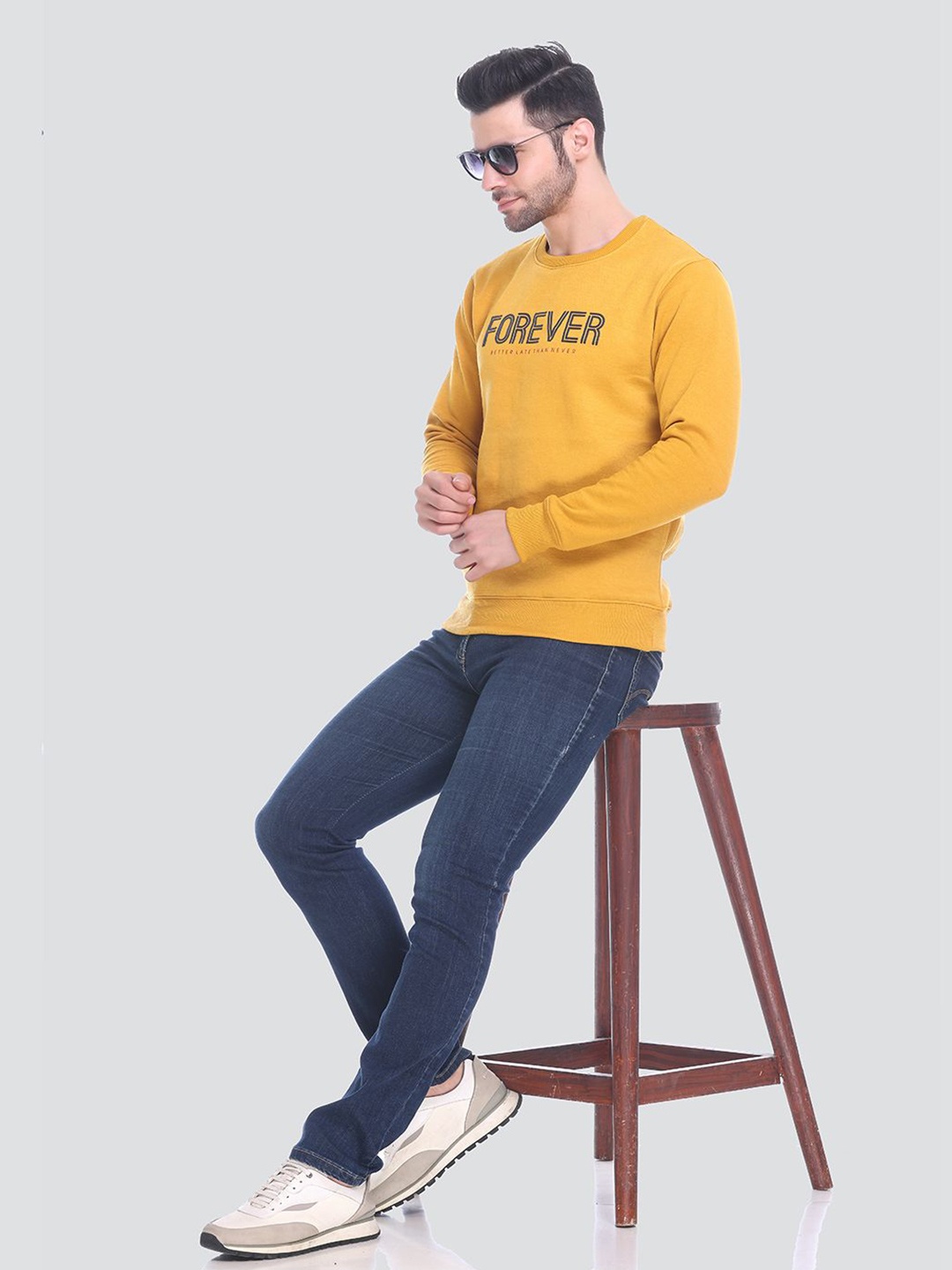 

Tuckinn Men Sweatshirt, Yellow