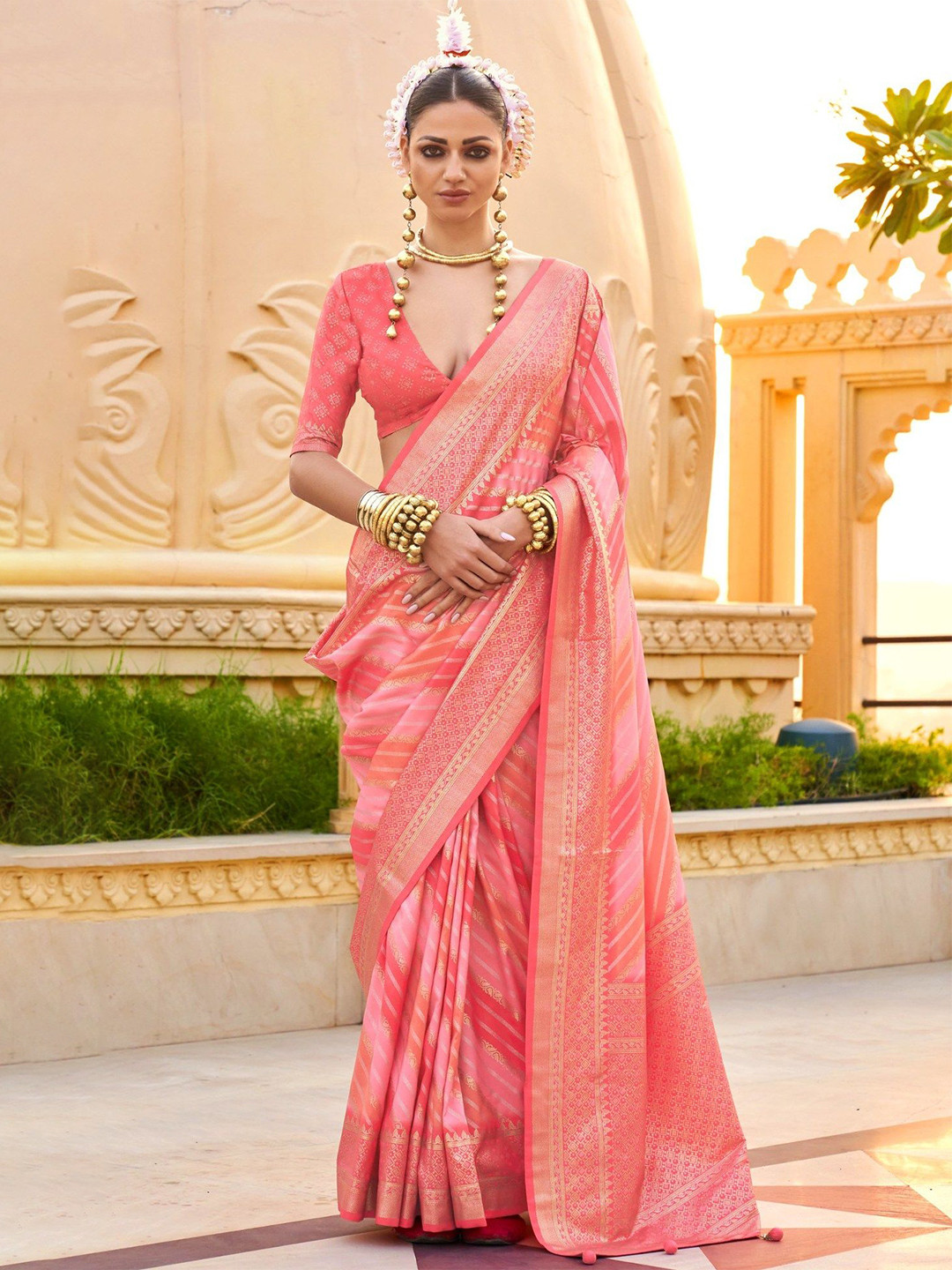 

MySilkLove Woven Design Zari Patola Saree, Pink