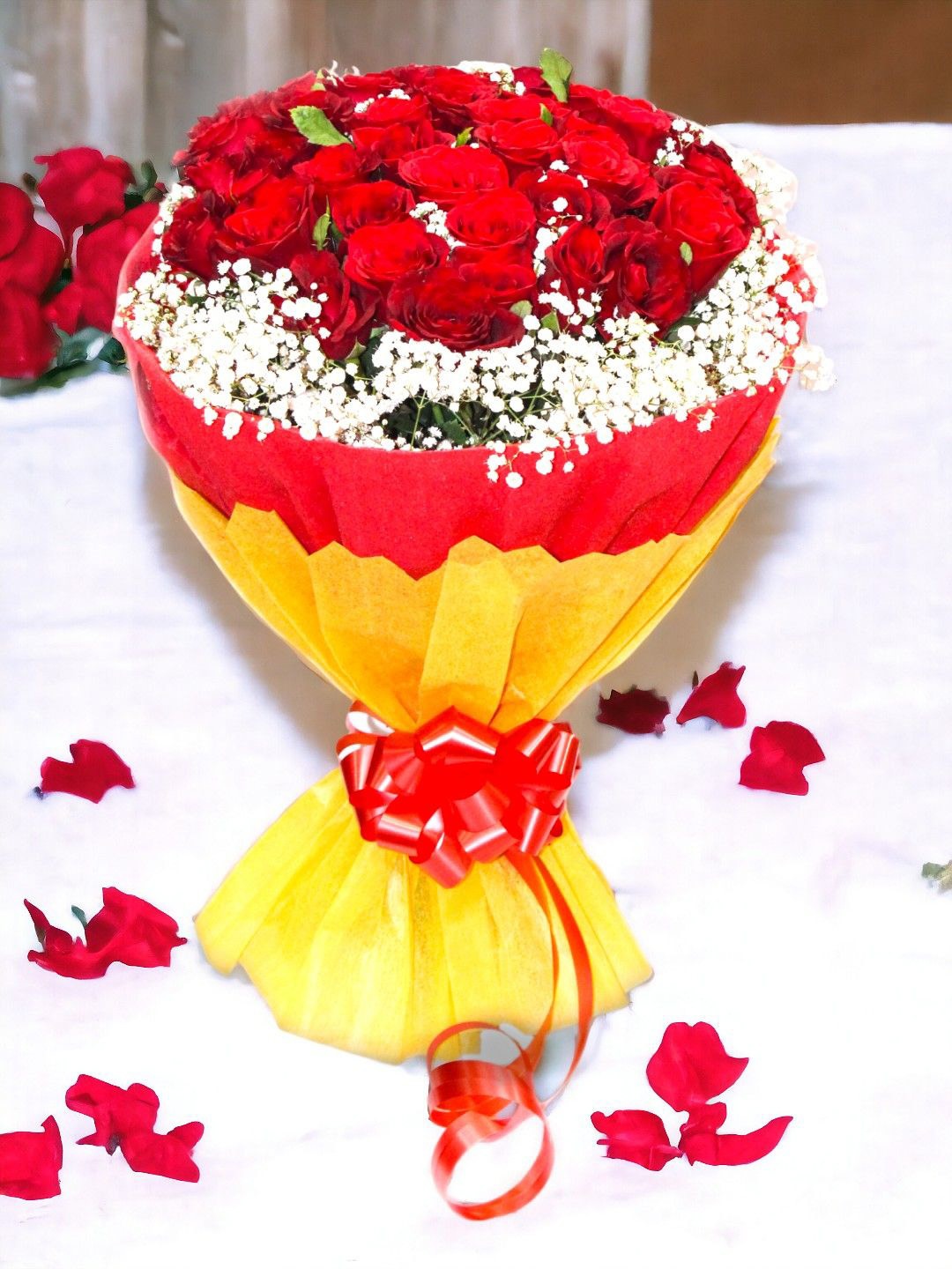 

bettergiftflowers 24-Pcs Roses Bunch Flowers Bouquet, Red