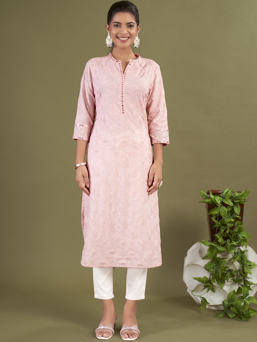 

IWUMAN Floral Embroidered Mandarin Collar Straight Kurta, Pink