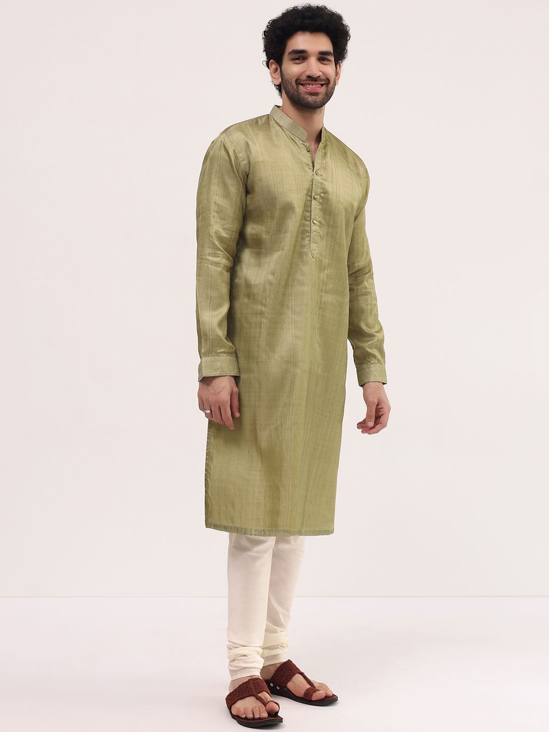 

KALKI Fashion Men Regular Kurta with Pyjamas, Green