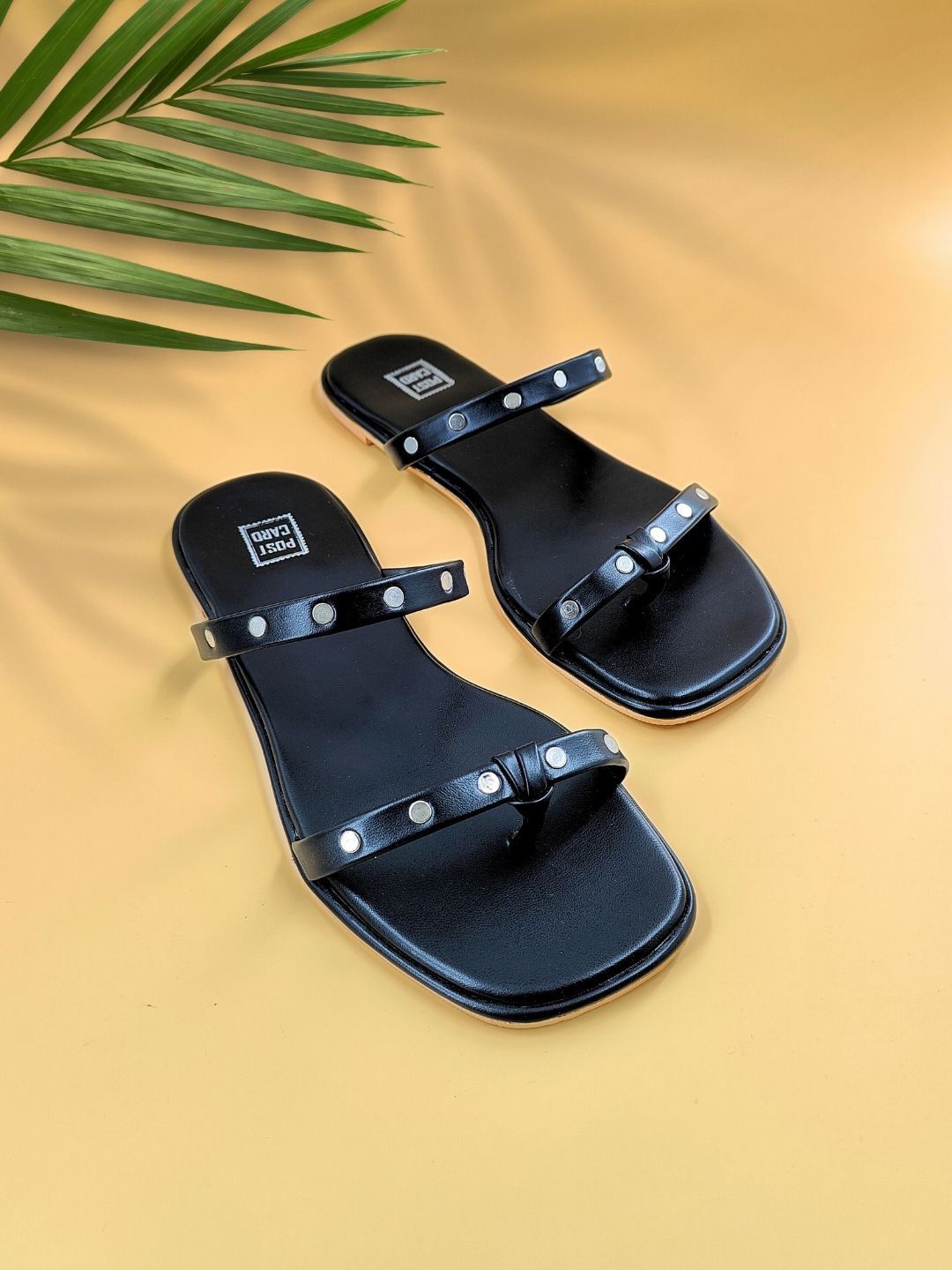 

POSTCARD Women Printed Open Toe Flats, Black