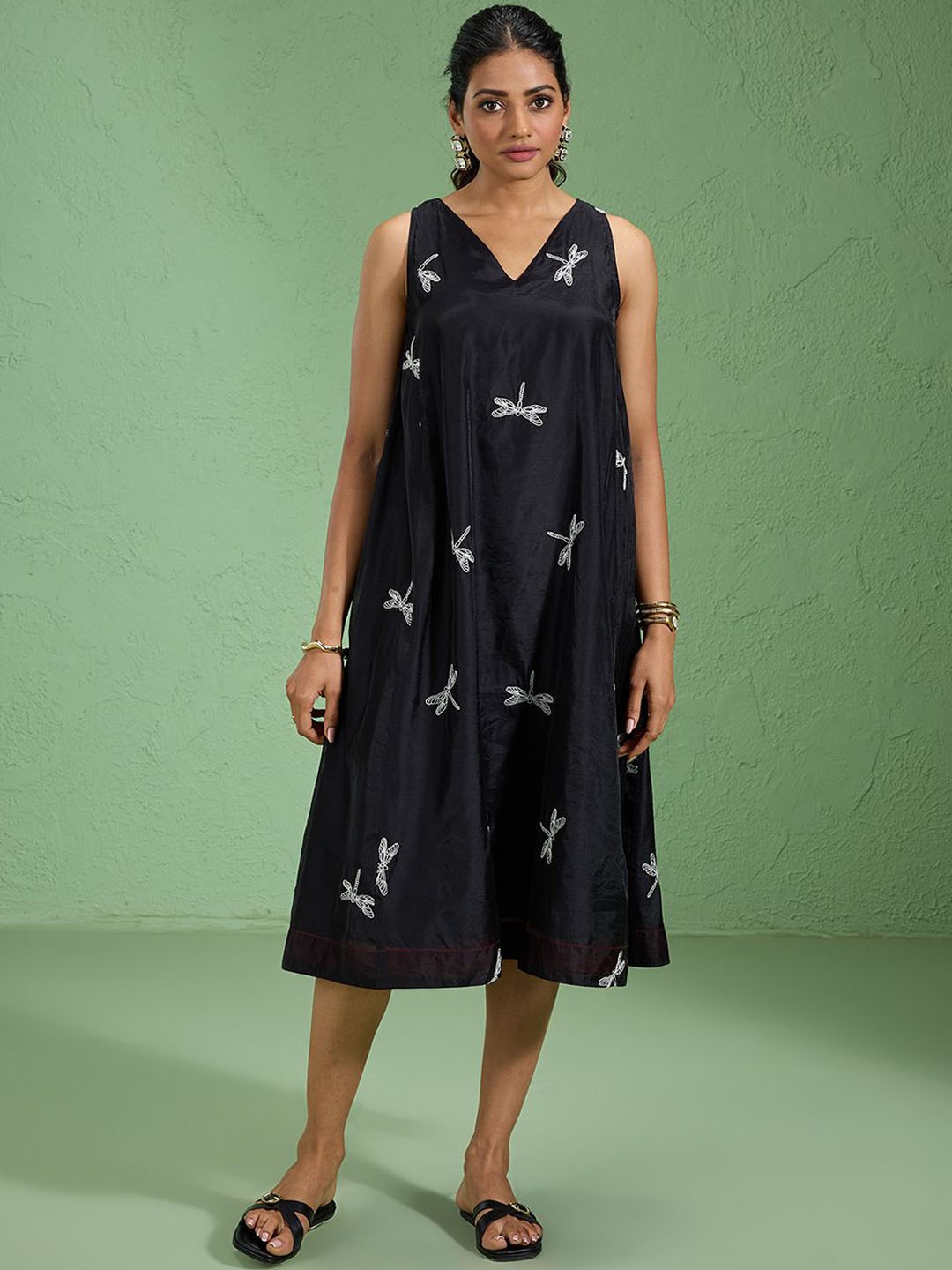 

Likha Chanderi Flared Dragonfly Embroidered Dress, Black